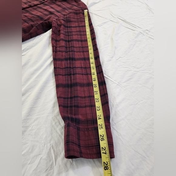 Abercrombie & Fitch Men's Red Plaid Button Front Shirt Standard Fit, sz LG - Picture 7 of 16